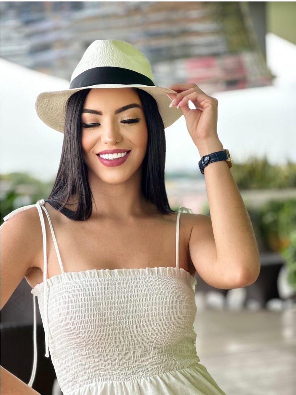 Elegancia Tropical genuine Panama hat made in Ecuador, fedora style